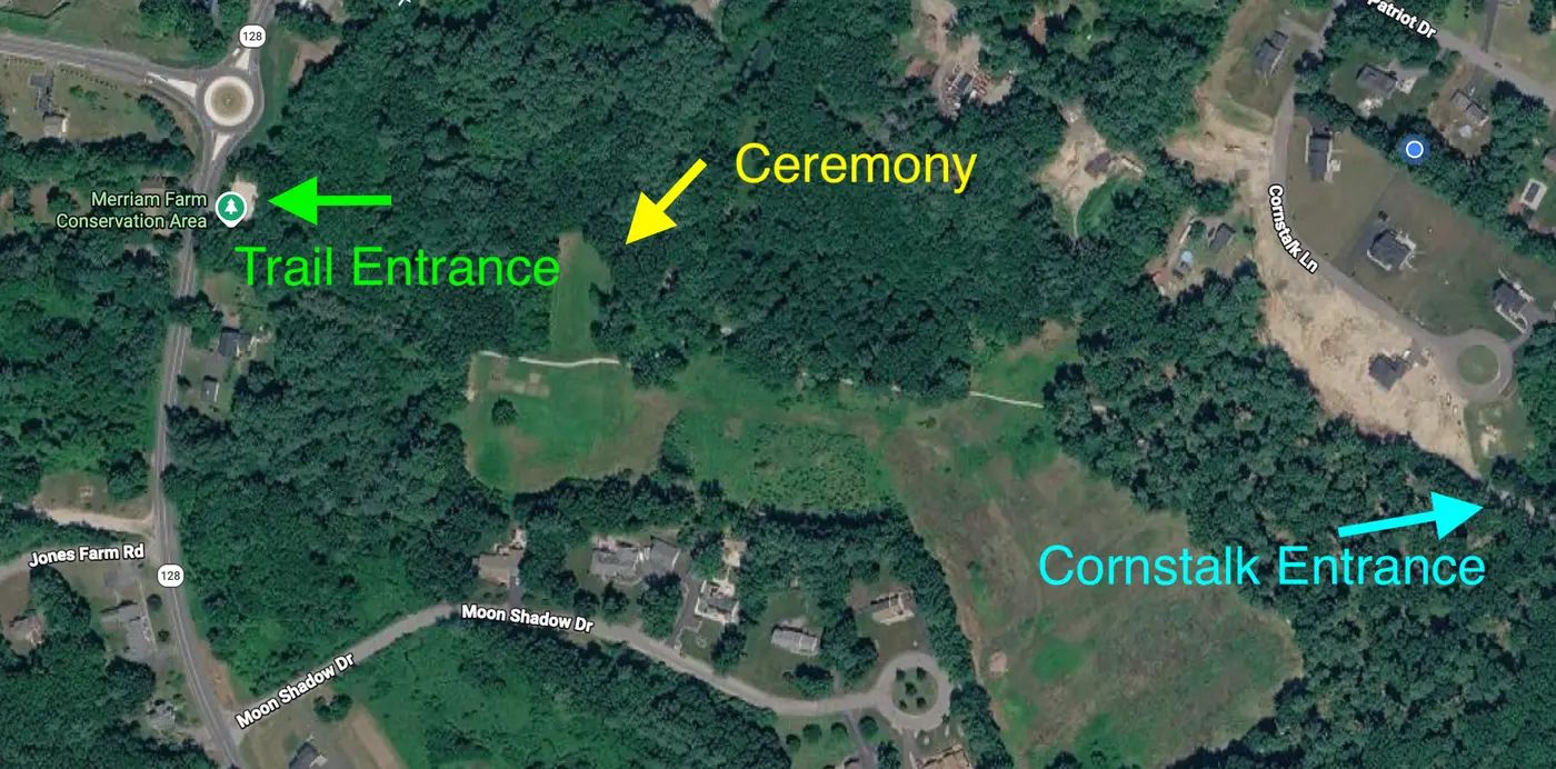 Aerial map showing the Trail Entrance off Mammoth Rd and the Cornstalk Entrance, both leading to the ceremony field